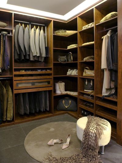 zoty中欧新加坡房东太舍得了！这主人房竟有步入式衣柜+沙发角！