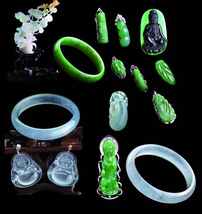 伟德国际株洲破获特大盗窃古文玩店案 车尾搜出价值一百三十余万元文玩