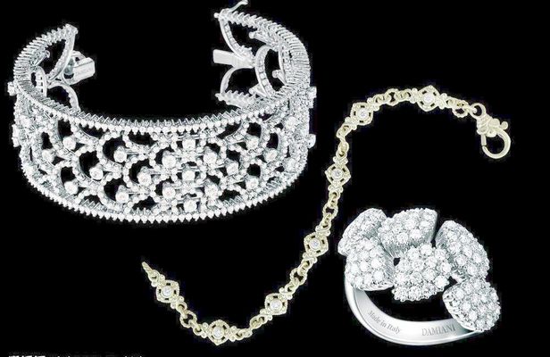 伟德国际年轻人爱上新中式黄金首饰 过去主打婚嫁市场如今流行日常佩戴