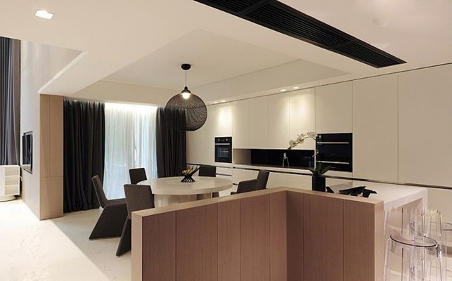 星空体育app官方下载黄跃群涉嫌重要违纪违法，广东佛山牢狱原警务专员主动投案接收视察