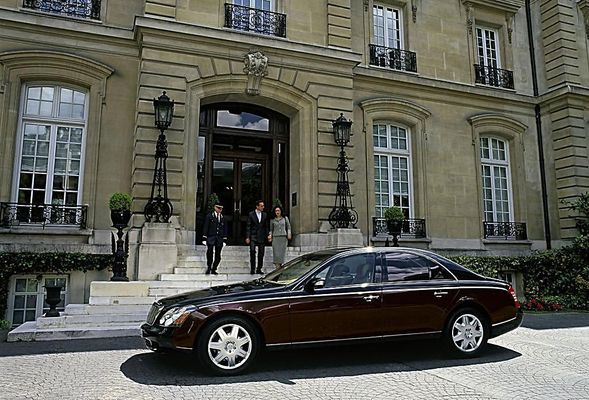 伟德bv1946官网从瑞士到中国高梵黑金标准联动全球奢华雪场引领高端户外生活