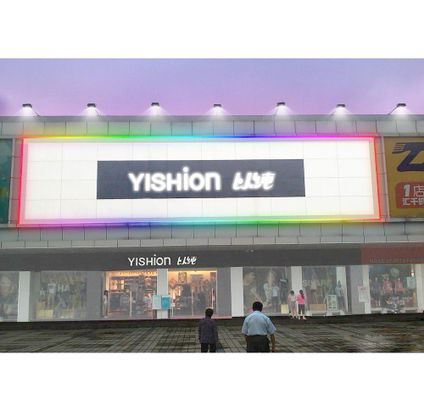 闻名餐饮连锁店被曝有职工脚踩餐具！回应来了