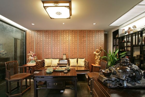 星空电竞知恋人揭秘光脚打球女孩确凿布景，她的故事远超遐思(光脚打球脚痛怎样办)