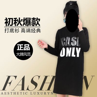 一件绽放无限魅力的裙子简单优雅又大方彰显出女生的迷人韵味
